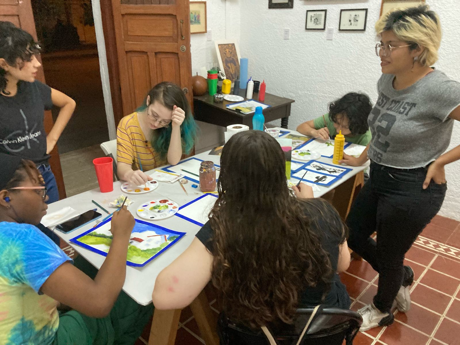 Merida Teens Club art class
